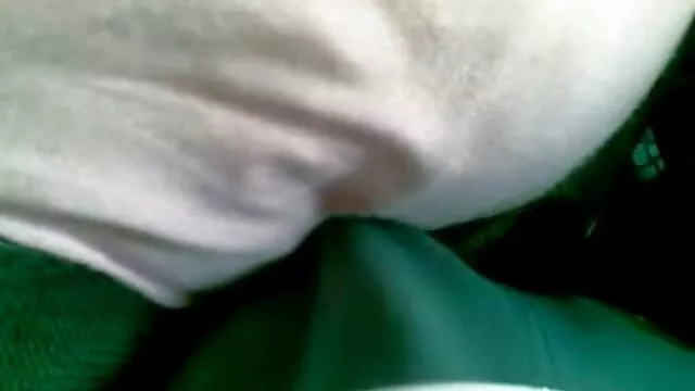 Porno gratuit sans inscription  Voisin video porno viol gratuit salope donne son cul et se masturbe entre les seins