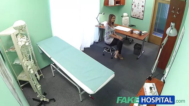 Porno gratuit sans inscription  Dina vidéo porno à regarder gratuitement adore ce truc