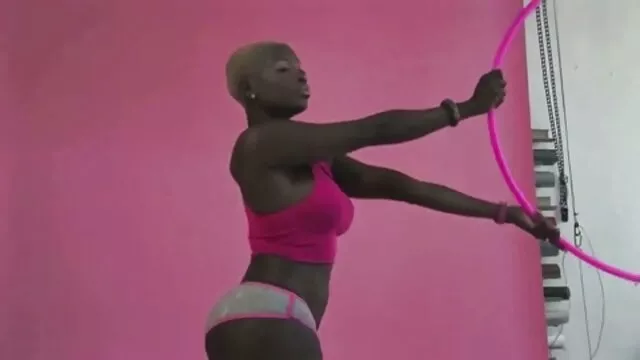 Porno gratuit sans inscription  Fille avec sharp condo video x gratuit en ligne rendu au transport pour la première fois