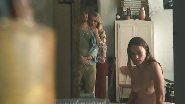 Porno gratuit sans inscription  Rouge tante changé video xx gratuit de vêtements dans les buissons