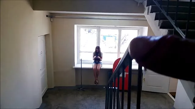 Porno gratuit sans inscription  Fille sur la chaise dans la video gay x francais cuisine baise