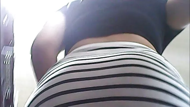 Porno gratuit sans inscription  Baise dans le trou d'un amant âgé videos x streaming gratuit